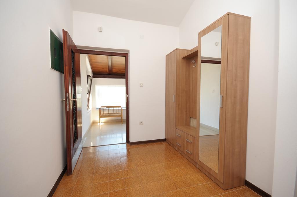Apartament Vv Pula Zimmer foto